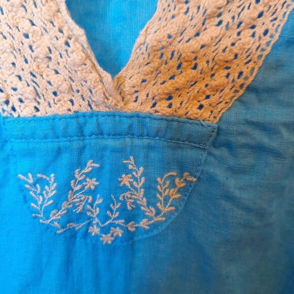 Old‎ Navy Womens Size XL Linen Blend Tunic Top Blue Embroidered Crochet Pullover - Picture 3 of 9